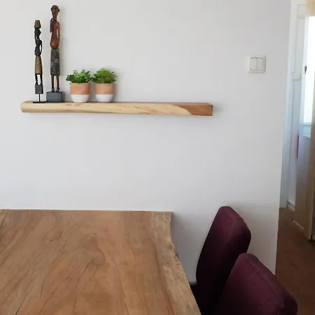 Kuta Apartment *