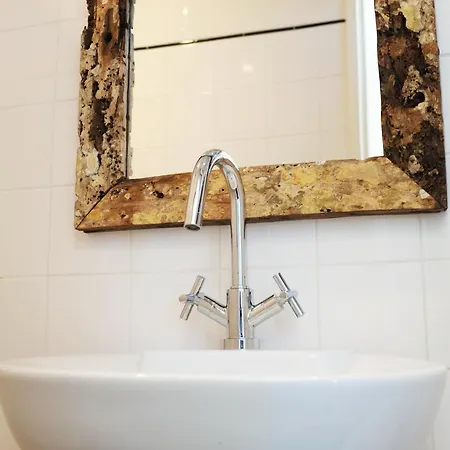 Kuta Apartamento *